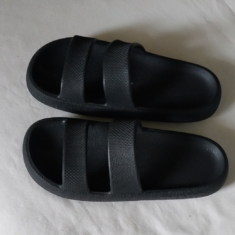 PINK Double Strap Slides Size M Like New